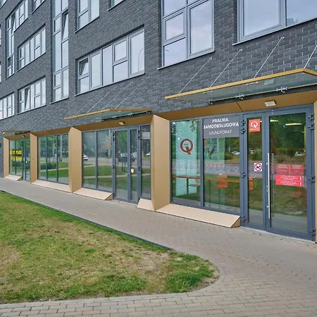 Trendy With Office Near Main Station By Renters * ורוצלב