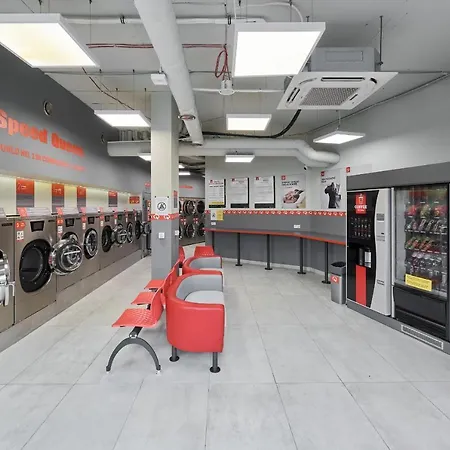 Trendy With Office Near Main Station By Renters דירה ורוצלב