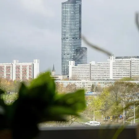 Trendy With Office Near Main Station By Renters * ורוצלב