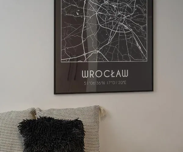 Trendy With Office Near Main Station By Renters Wrocław