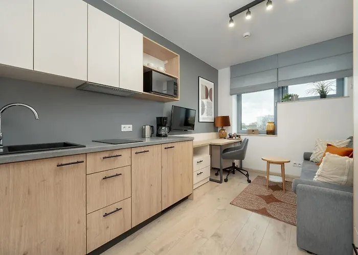 Trendy With Office Near Main Station By Renters * Wrocław